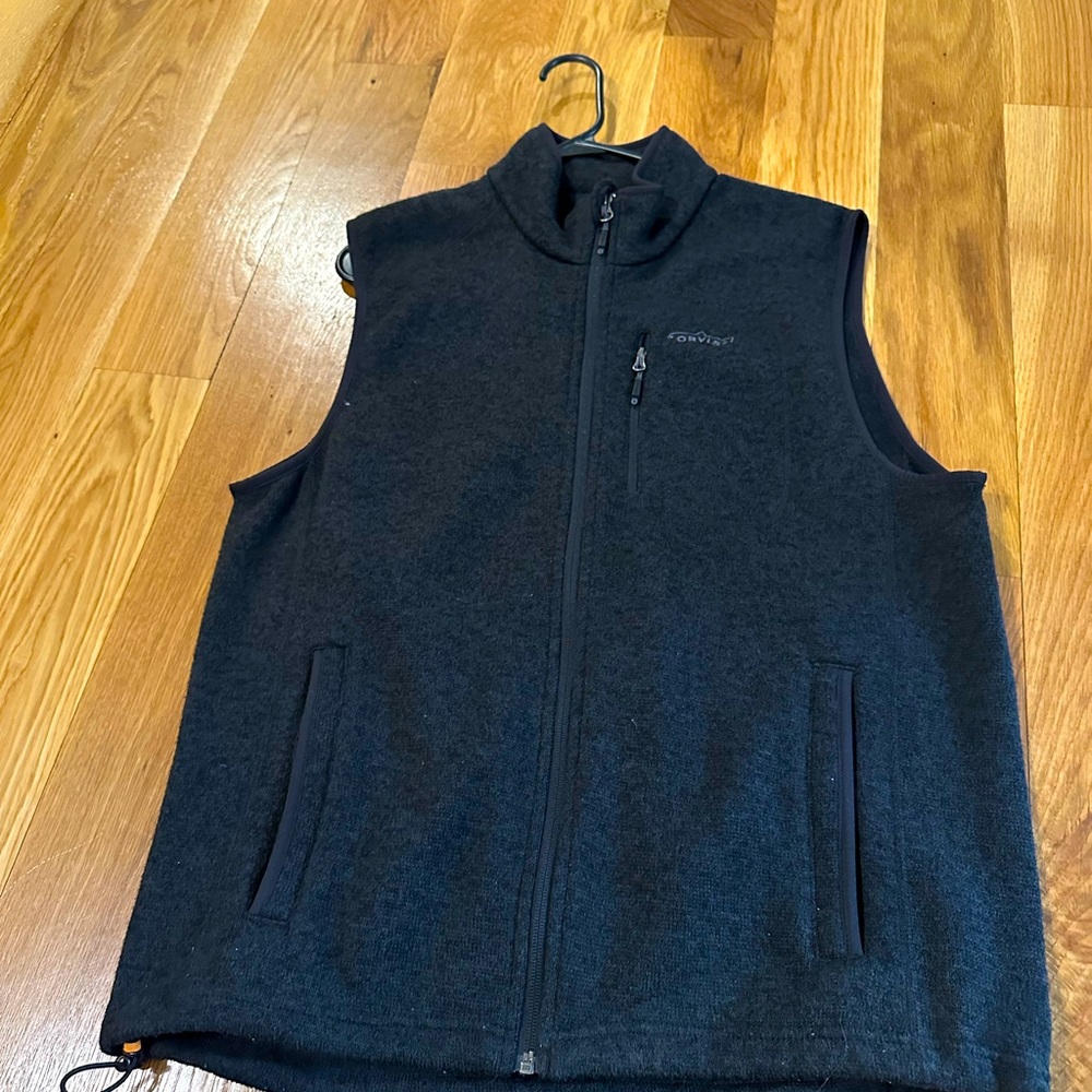 NWOT. Orvis vest. Black. Perfect condition